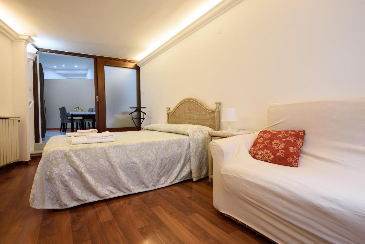 Ferienwohnung Via Avvocata 25 Neapel Exterior foto